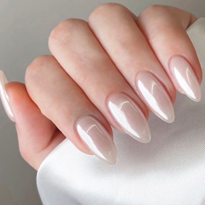 Pearl Glaze - Press on Nails